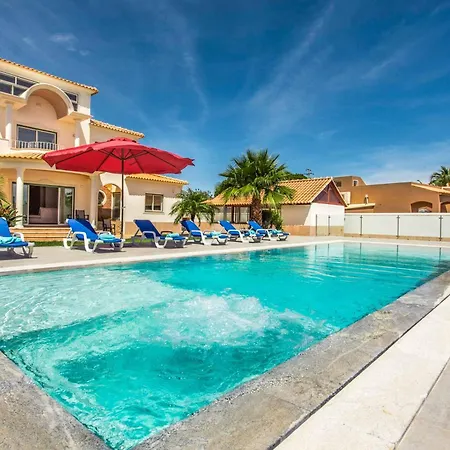 Dourado Villa