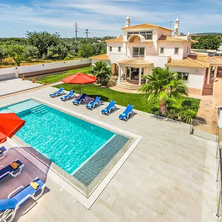 Dourado Villa *