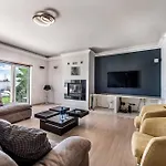 Dourado Villa *